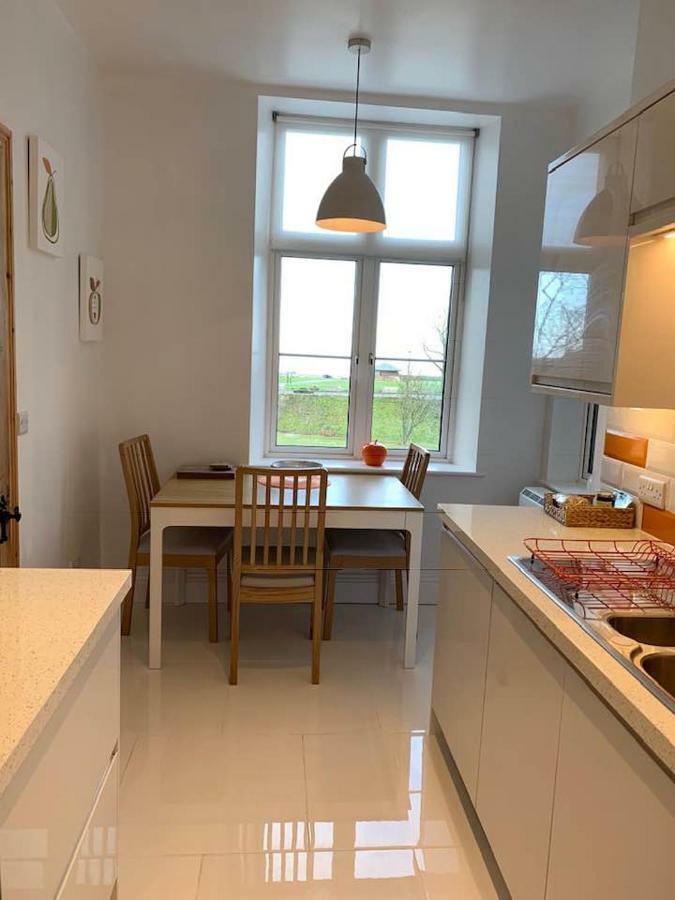 Postman'S Knock, Lynmouth, First Floor Apartment With Private Parking ภายนอก รูปภาพ