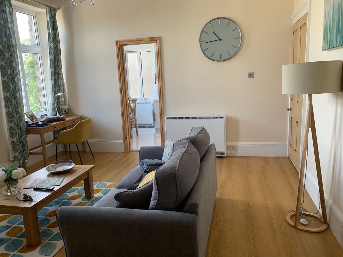 Postman'S Knock, Lynmouth, First Floor Apartment With Private Parking ภายนอก รูปภาพ